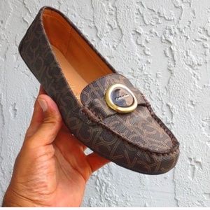 Women Calvin Klein Loafers LEANA Size 8 M FAUX Leather upper , Slip On Style